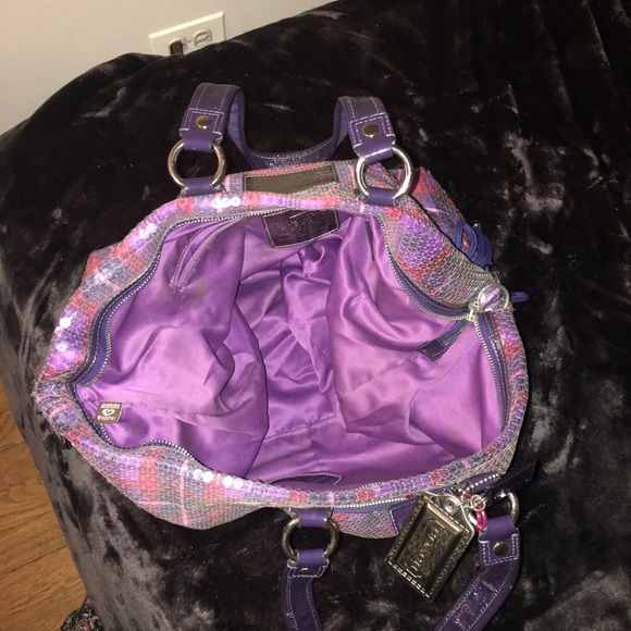 Authentic Coach Poppy Collection - Picture 3 of 7